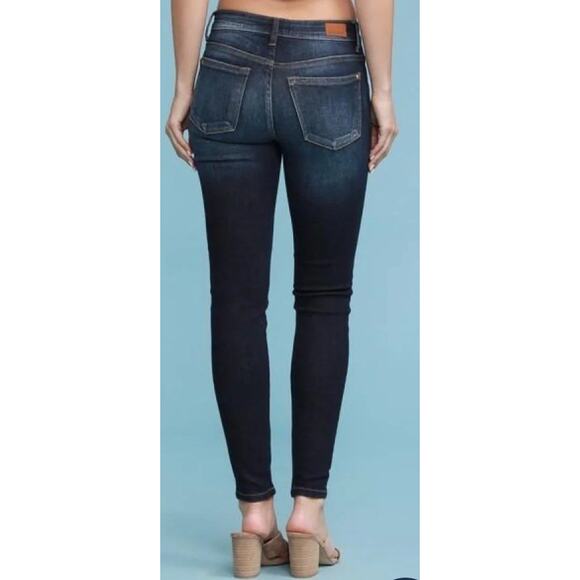 Judy Blue Jeans Skinny Fit Womens Size 9/29 Stretch Mid Rise Elisa JB82110DK - Picture 2 of 12